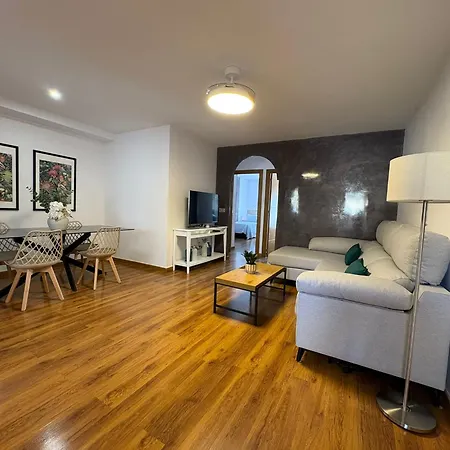 Playa De Naufragos Apartment Torrevieja